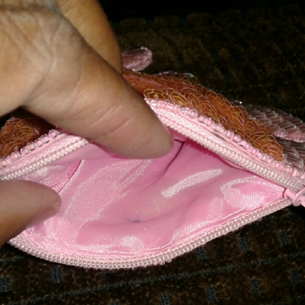 Fish Coin Purse - Picture 3 of 3